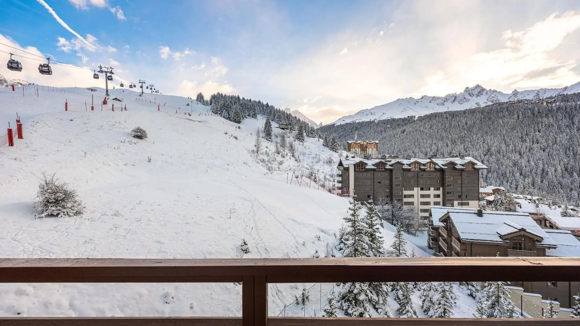 Appart 3P Courchevel, Au Pied Des Pistes, 2 Chambres, Balcon, Pour 6 Pers - Fr-1-563-24 Fransa